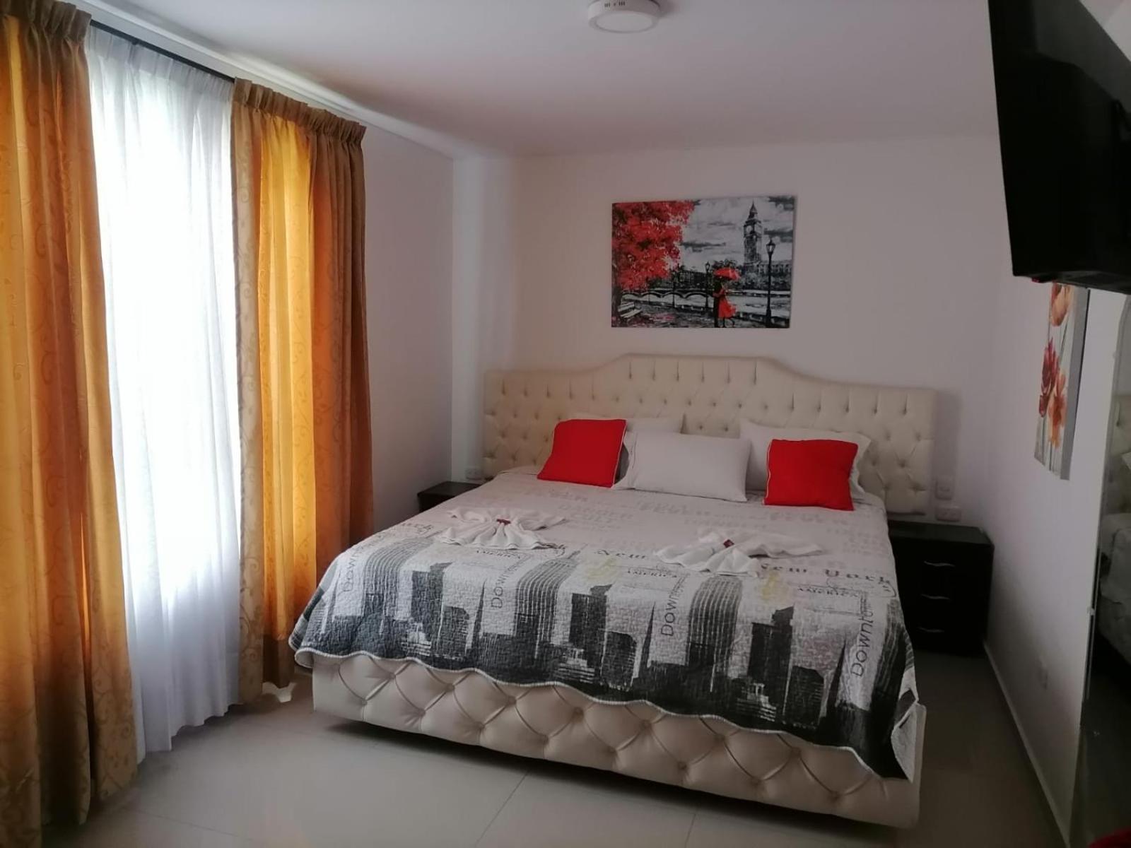 Hotel Big Ben Malaga Santander Exteriör bild